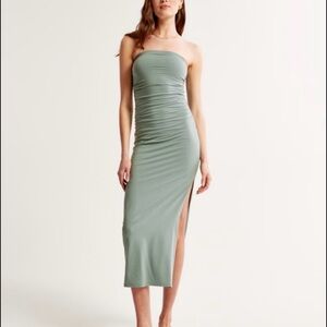 Abercrombie & Fitch Green Ruched Strapless Midi Dress